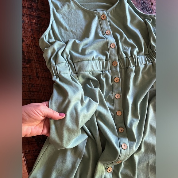 Adorable green boho dress size large - Picture 10 of 11